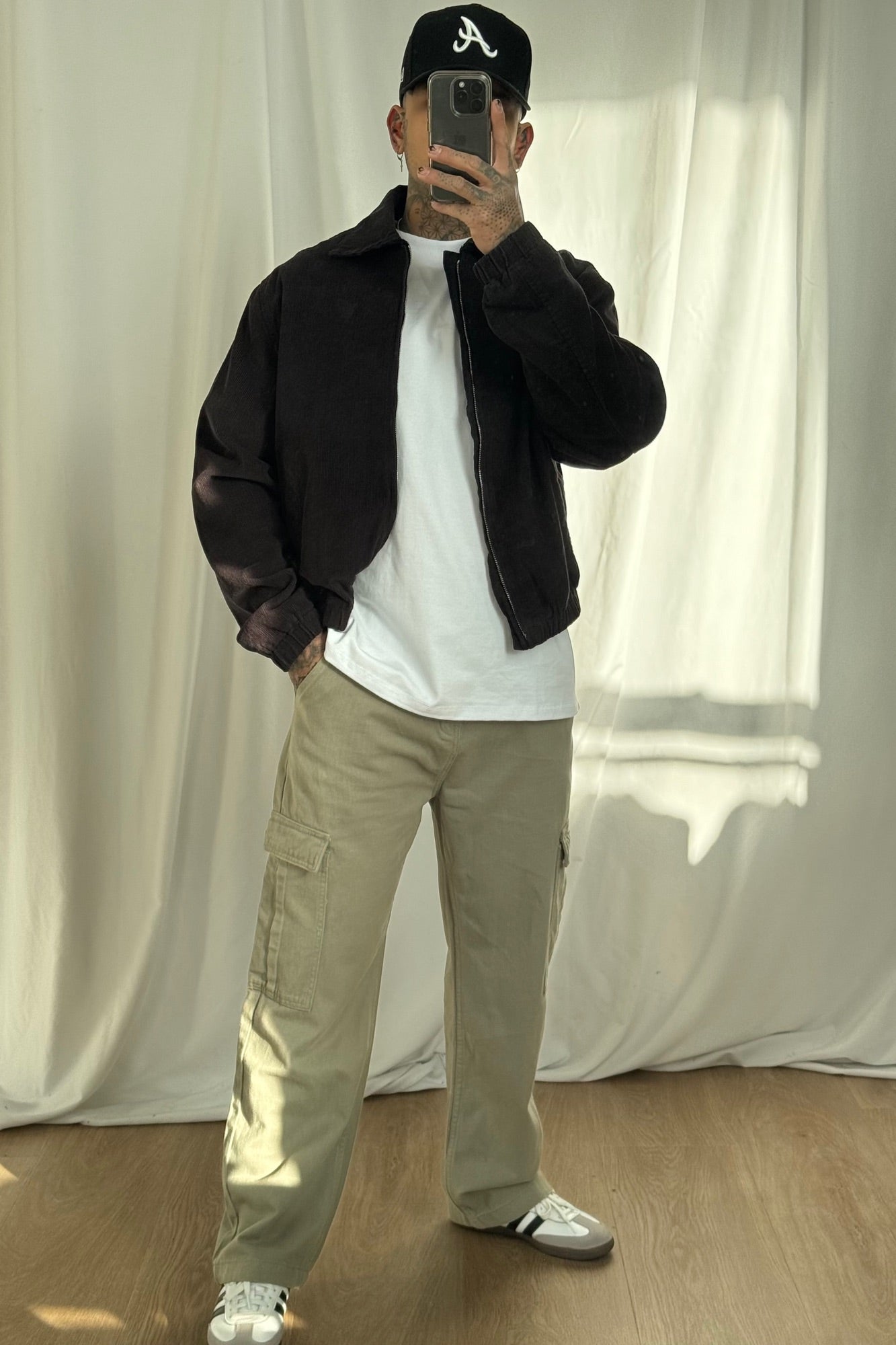 Collar Cord Bomber Charcoal