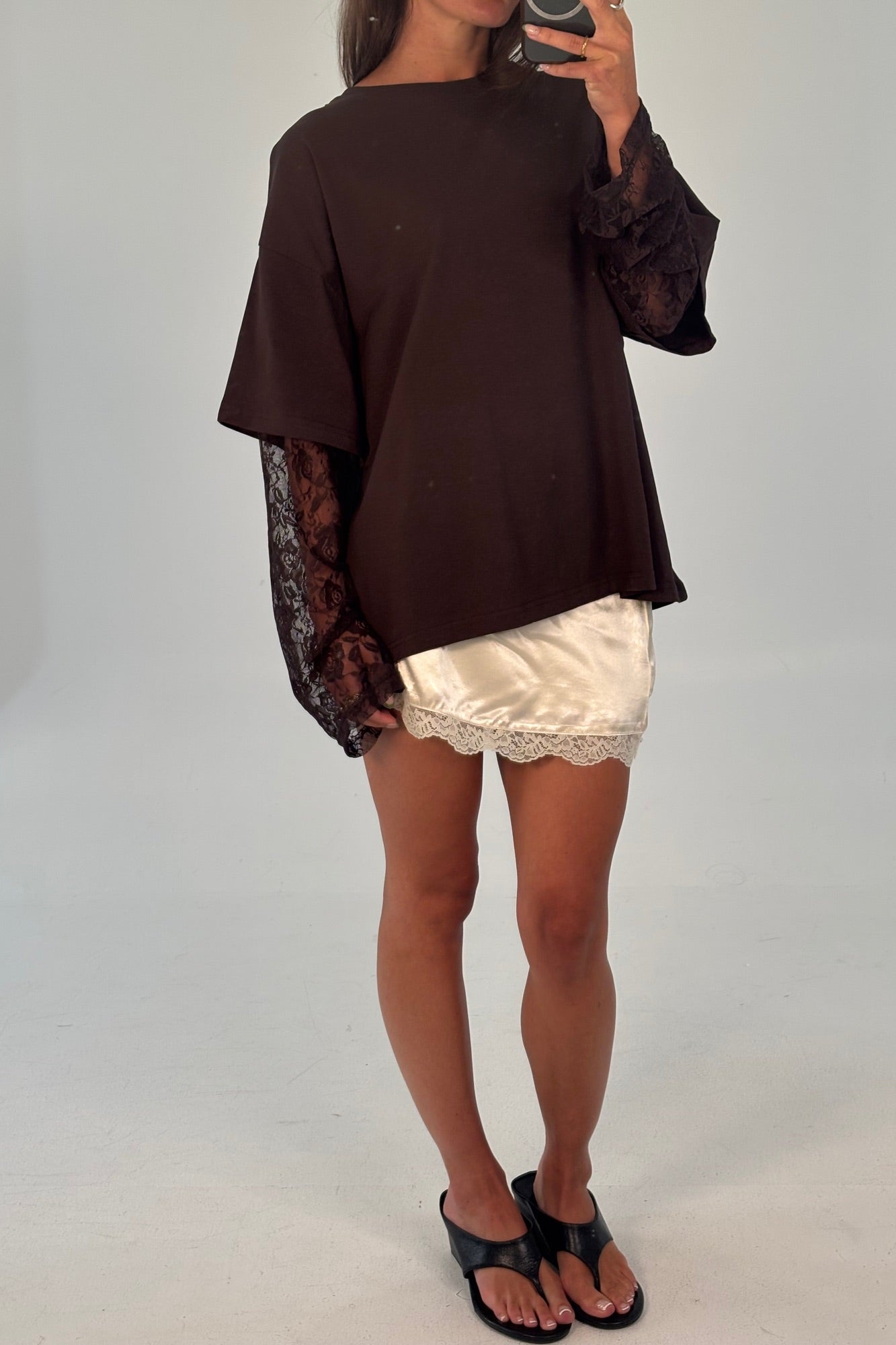 Francesca Lace Tee Chocolate