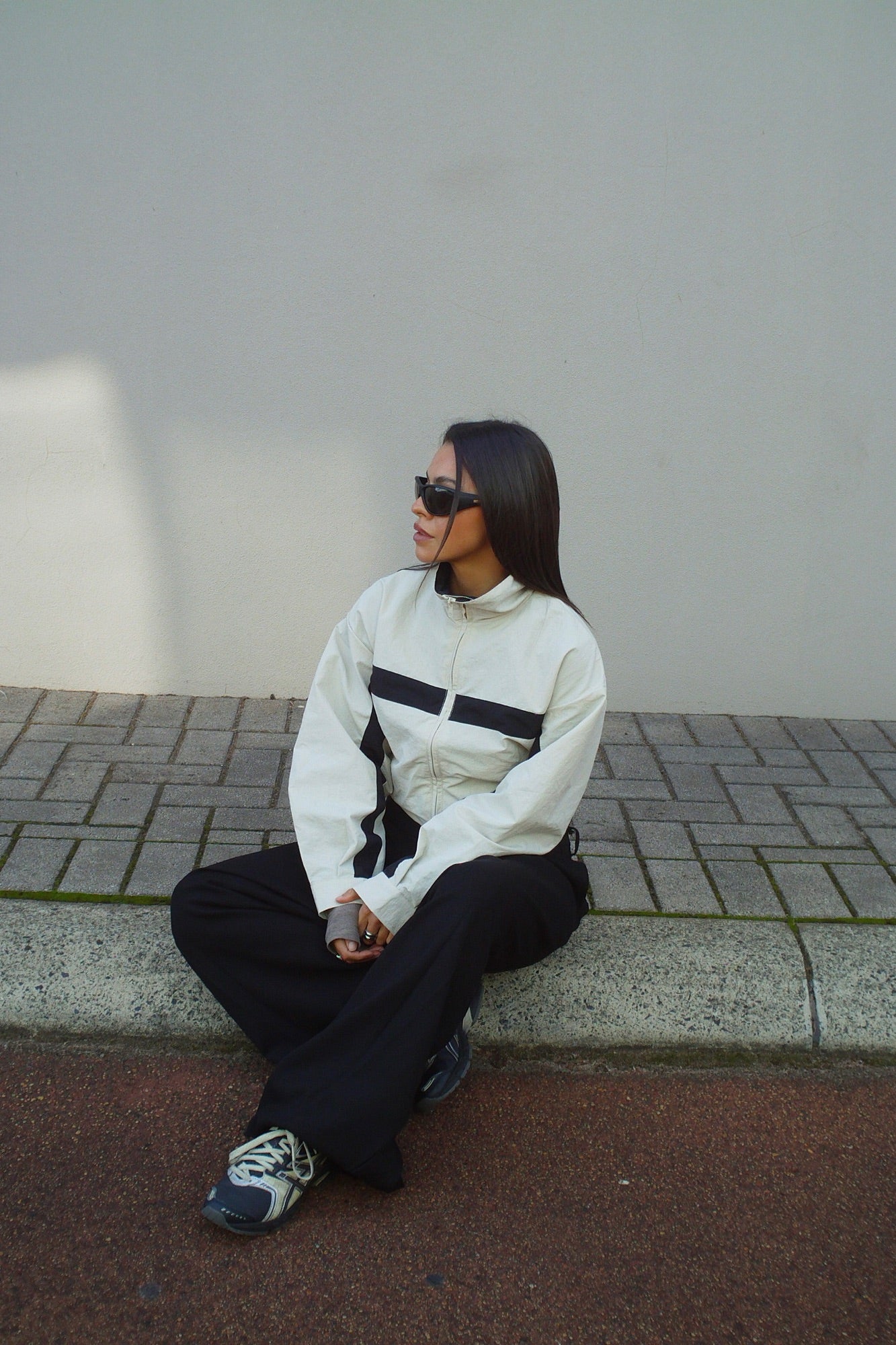 Essential Windbreaker Beige