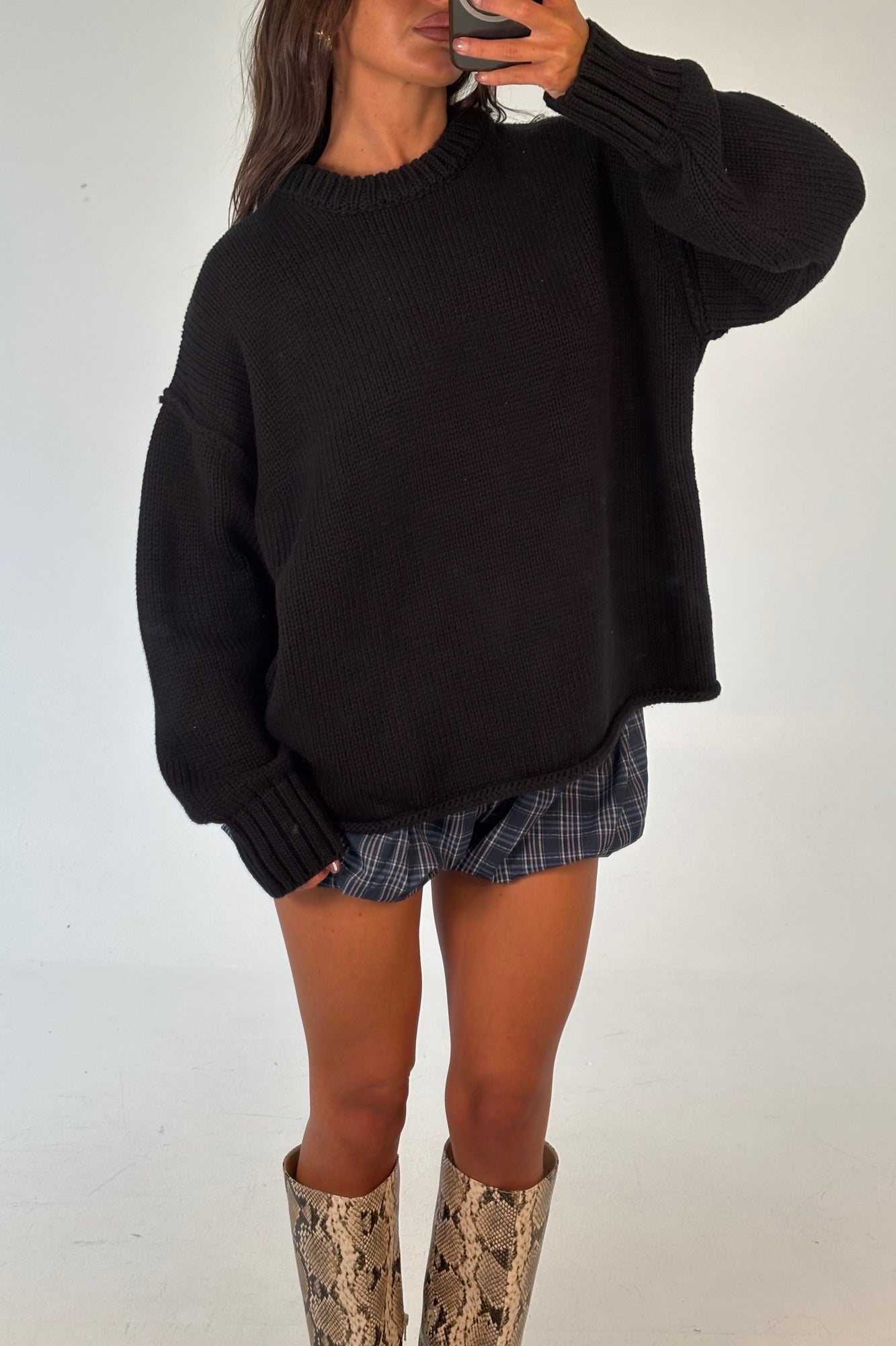 Nikova Knit Jumper Black