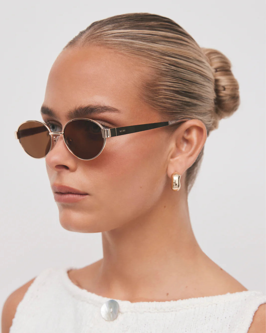 The Evangelista Gold/Brown