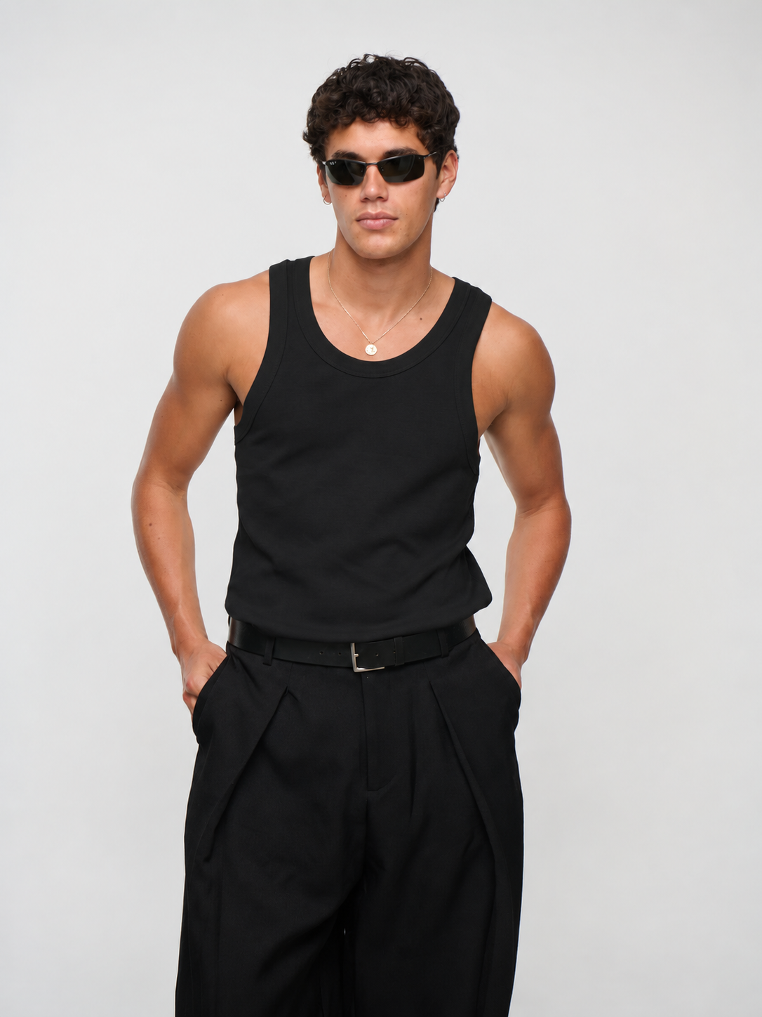 Ryan Fitted Tank Black