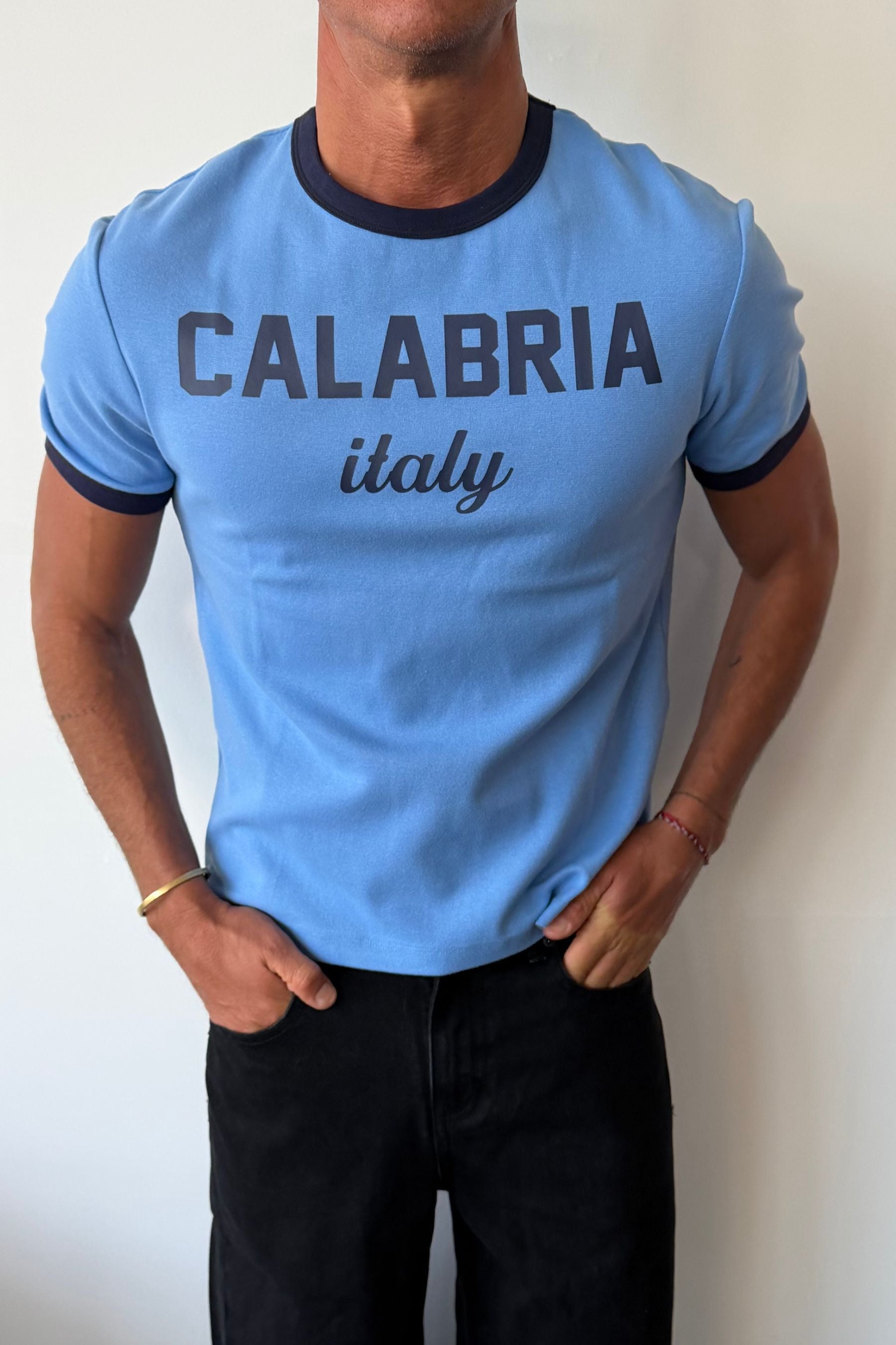 Charlie Ringer Tee Calabria