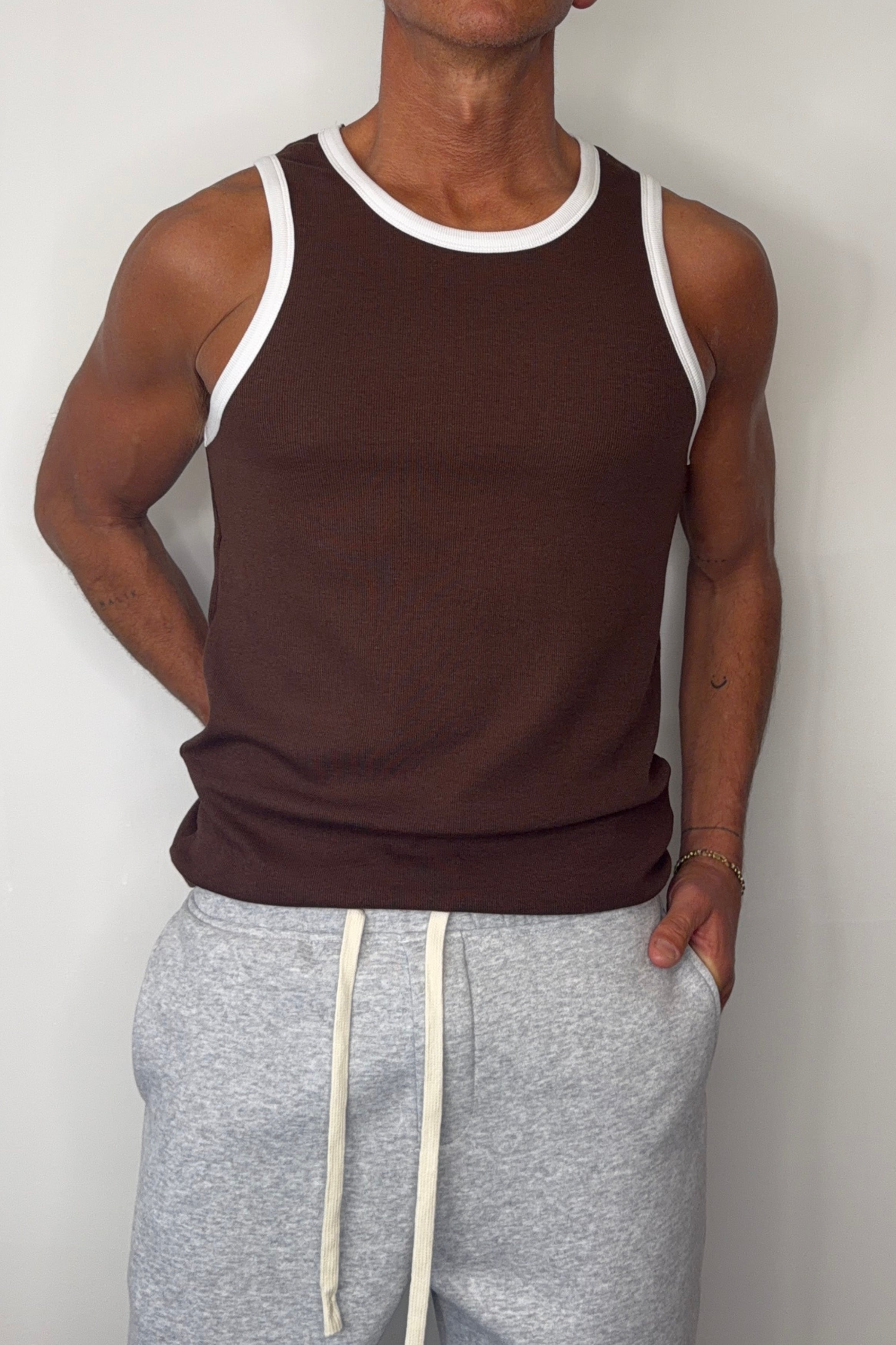 Dean Fitted Tank Choc