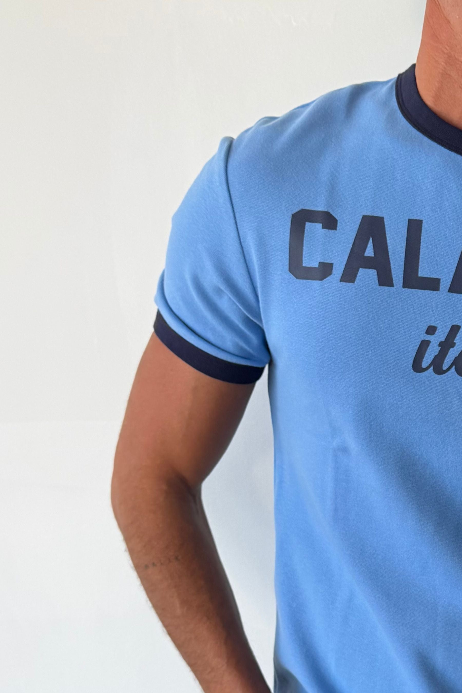 Charlie Ringer Tee Calabria