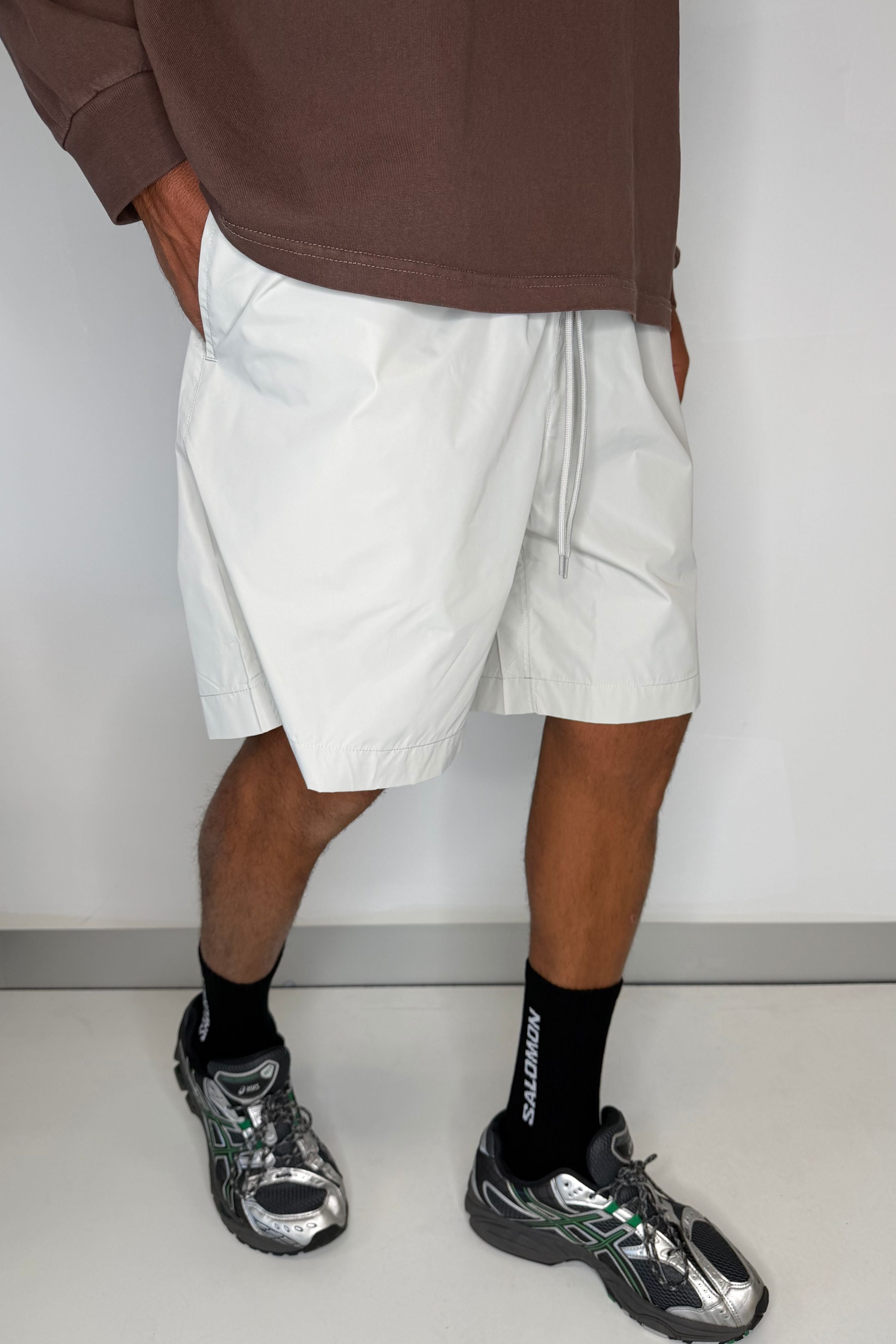 Pat Walk Short Light Grey