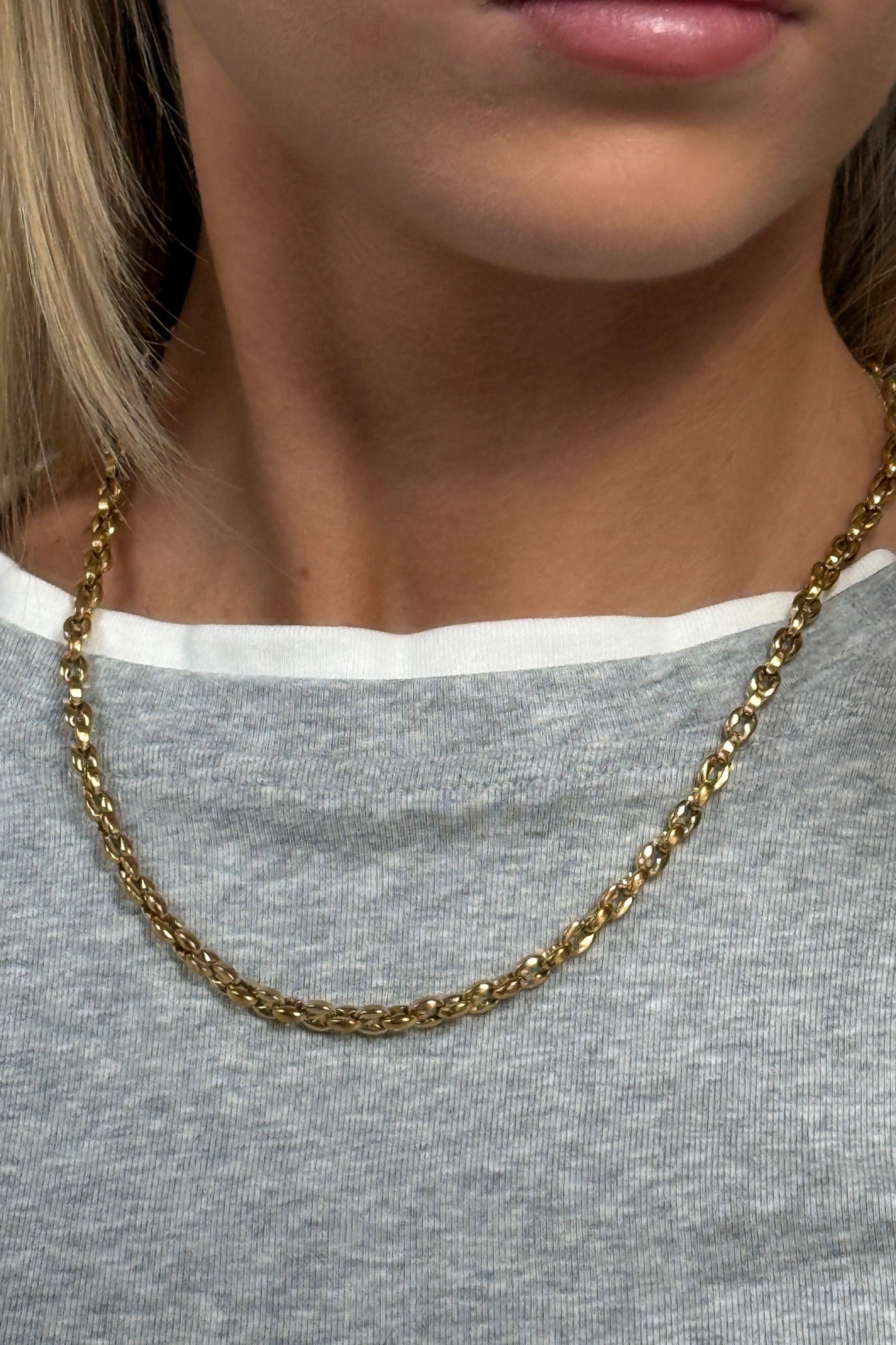 Vance Rope Necklace Gold