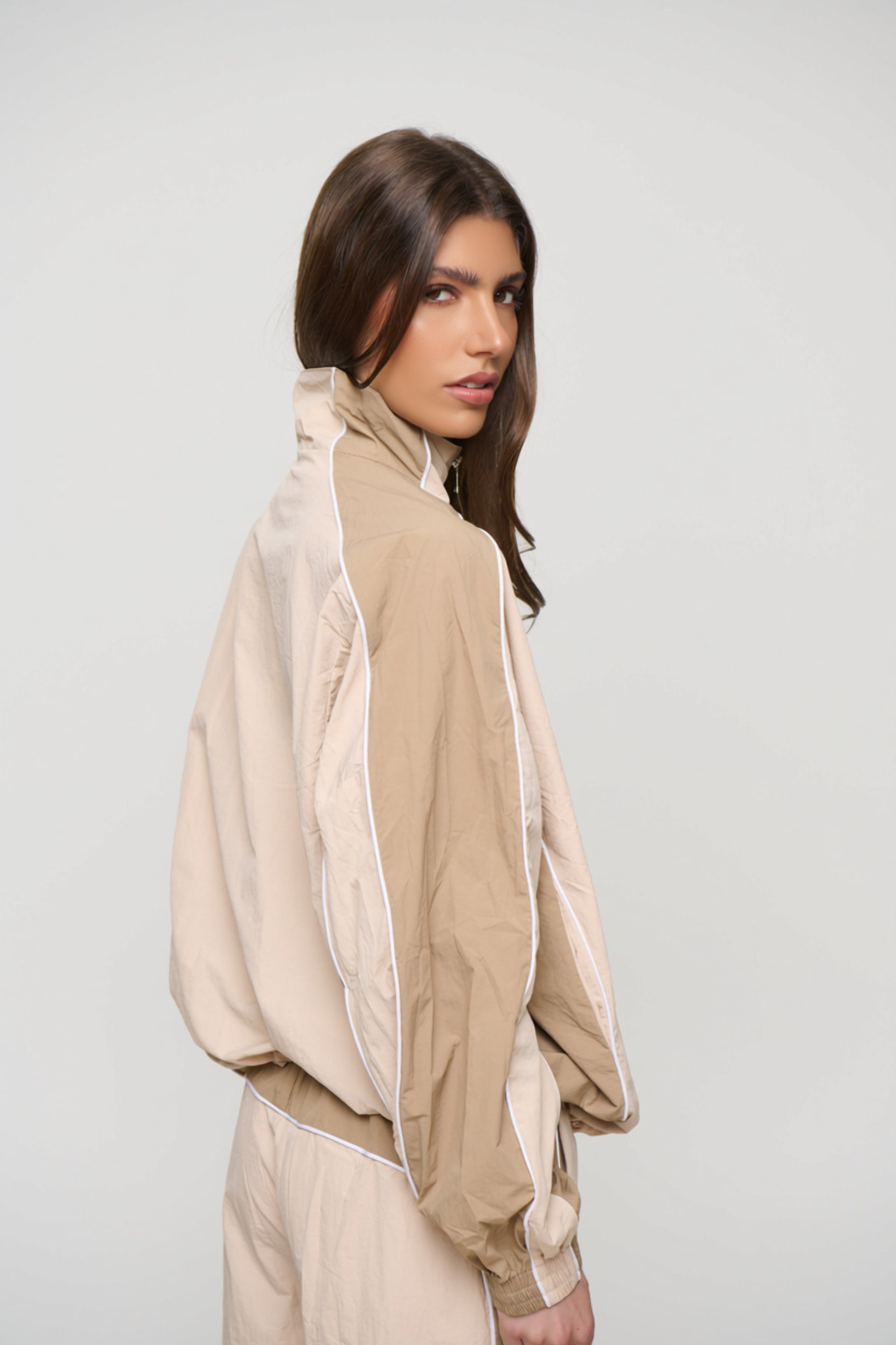 Cleo Windbreaker Beige