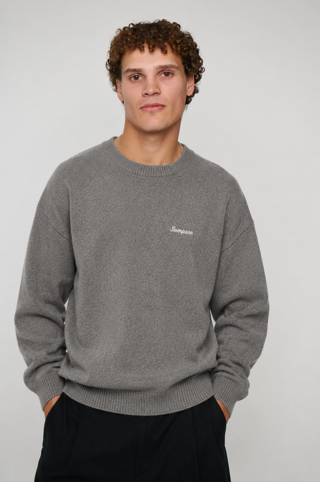 Embroid Crew Neck Knit Dark Grey