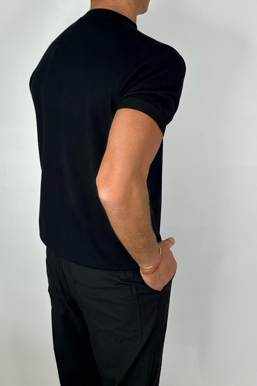 Nigel Fitted Knitted Tee Black