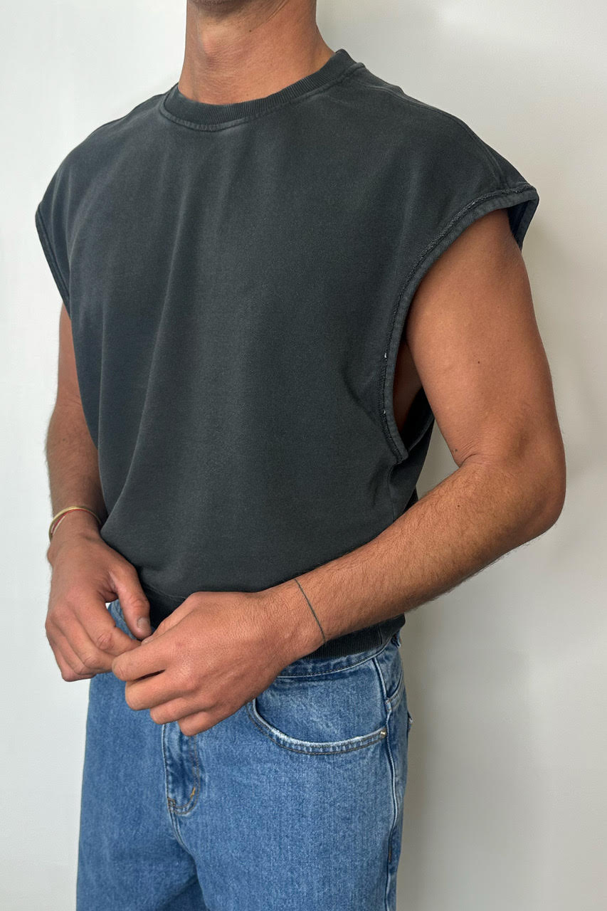 Cropped Fleece Ribbed Tank Charcoal