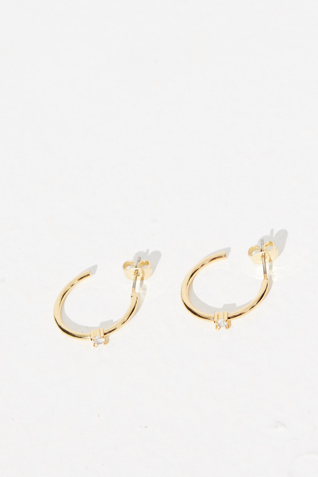 Minimal Hoops Gold