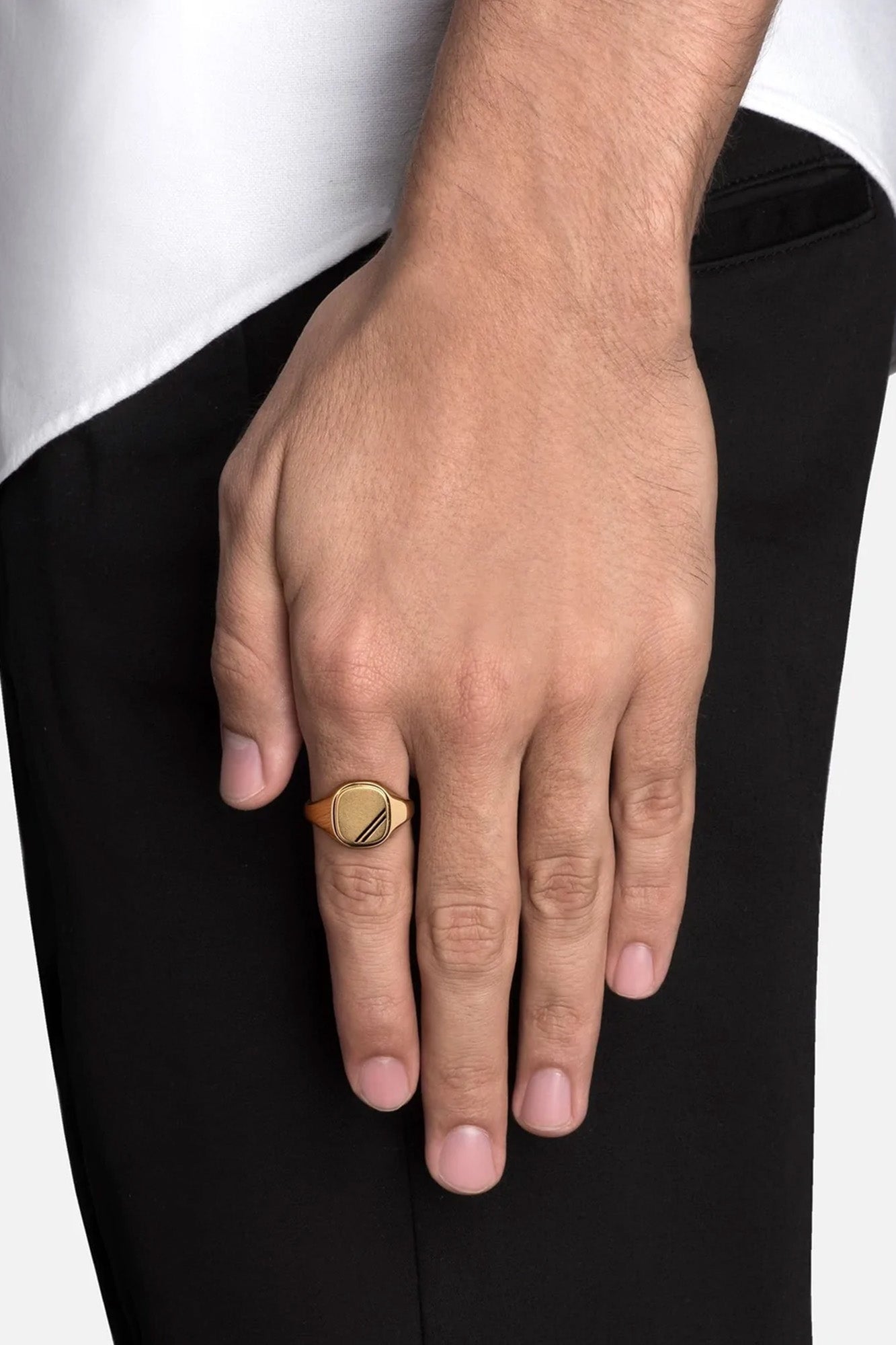 Miansai Square Step Ring Gold Vermeil/Black